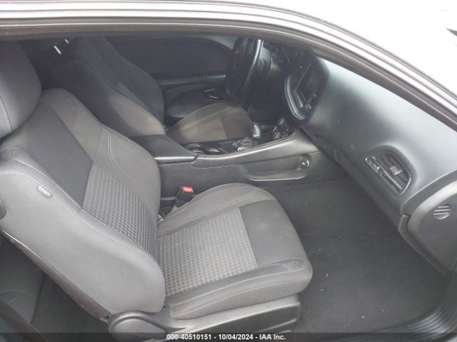 2C3CDZAG5KH691269 Dodge Challenger Sxt