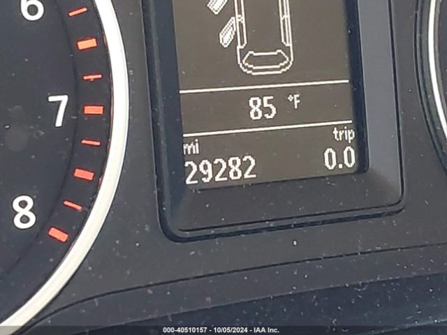 WVGRV7AX9HK003813 Volkswagen Tiguan 2.0t Wolfsburg Edition