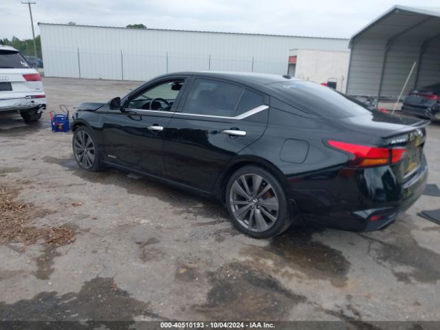 2019 NISSAN ALTIMA 1N4AL4FV6KC155617 Photo 2