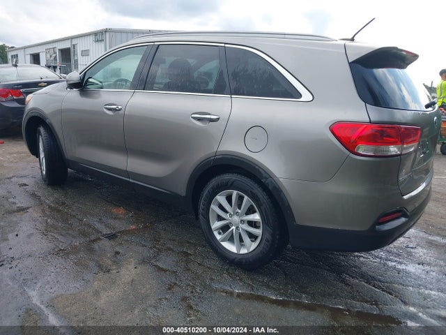KIA Sorento 3.3l Lx 2018 5XYPG4A59JG393360 Image 3