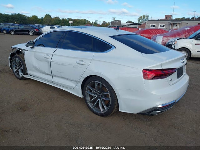 2024 AUDI A5 SPORTBACK WAUDACF57RA072725 Photo 2