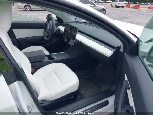 5YJ3E1EA1MF853715 Tesla Model 3 Standard Range Plus Rear-wheel Drive