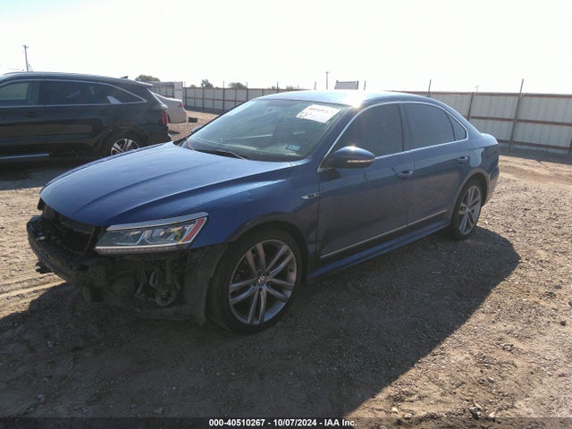 1VWDT7A35HC074788 Volkswagen Passat 1.8t R-line