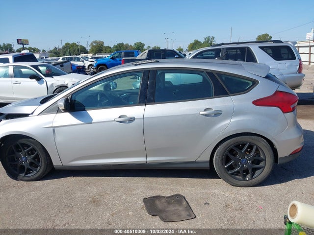Ford FOCUS SE 2016 1FADP3K25GL307210 Image 13