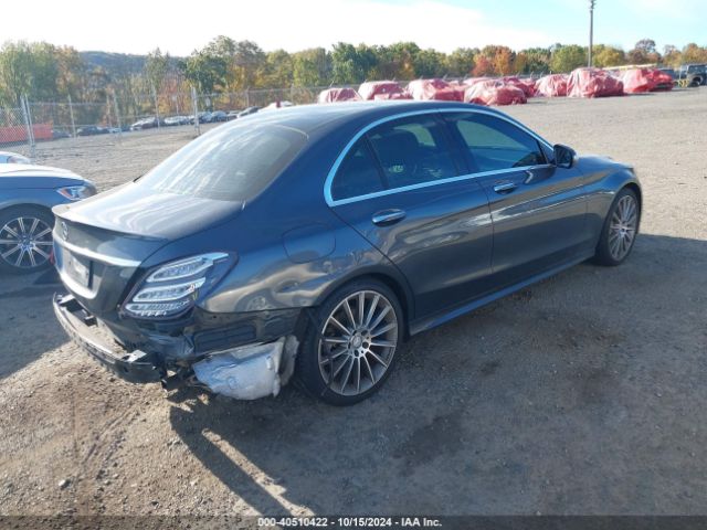 55SWF4JB6FU077173 Mercedes-Benz C 300 Luxury/sport