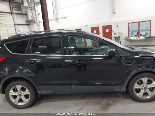 1FMCU0GX7EUA93955 Ford ESCAPE SE