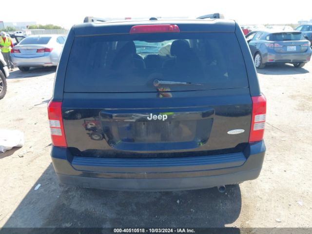 1C4NJPFA6GD794162 Jeep Patriot Latitude