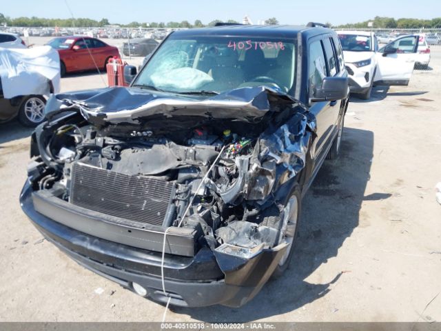 1C4NJPFA6GD794162 Jeep Patriot Latitude