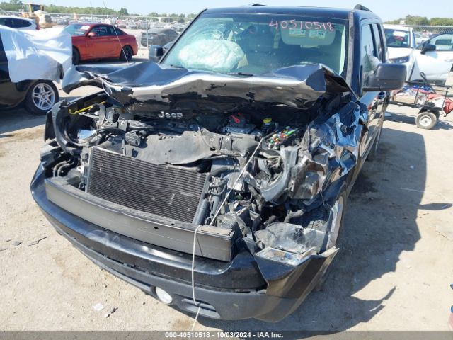 1C4NJPFA6GD794162 Jeep Patriot Latitude