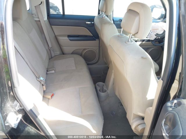 1C4NJPFA6GD794162 Jeep Patriot Latitude