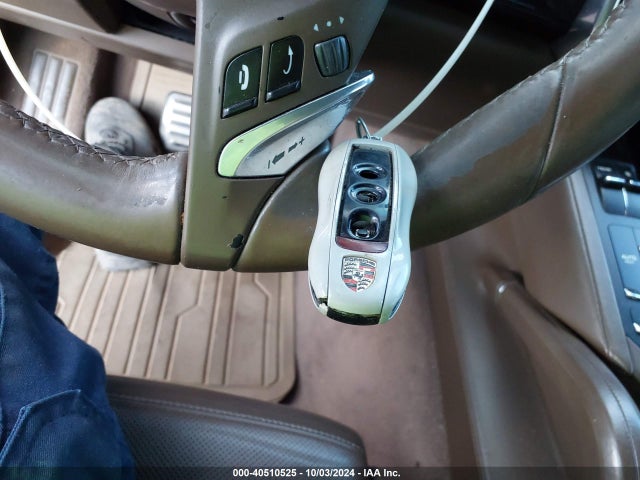 2011 PORSCHE CAYENNE WP1AB2A23BLA46982 Photo 10