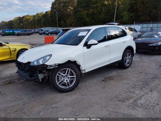 2011 PORSCHE CAYENNE WP1AB2A23BLA46982 Photo 1