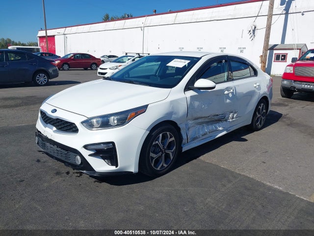 KIA Forte Lxs 2019 3KPF24AD6KE083747 Image 2