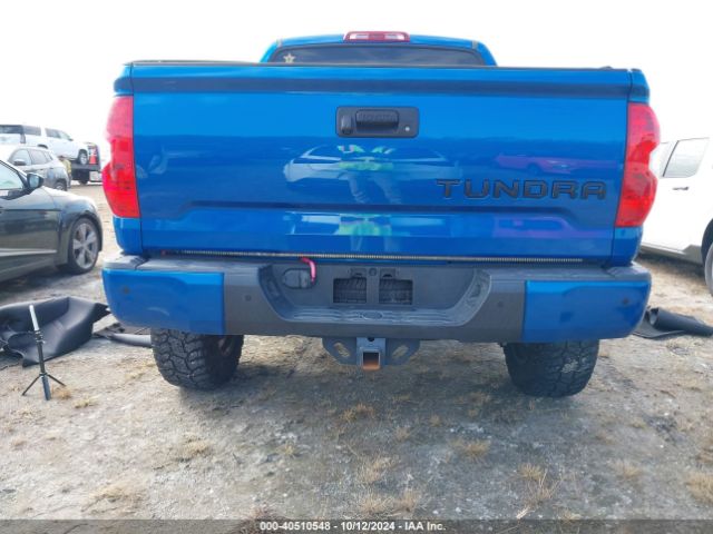 5TFDW5F13JX705753 Toyota Tundra Sr5 5.7l V8