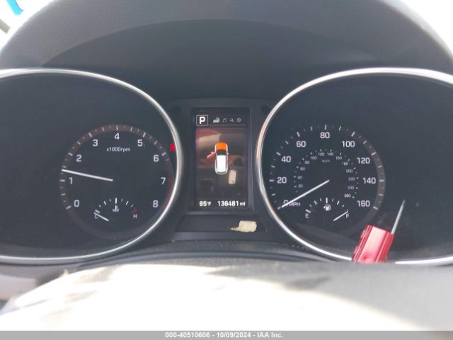 KM8SNDHF8HU223669 Hyundai Santa Fe Se