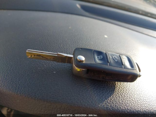 3VWD07AJ9EM236326 Volkswagen Jetta 1.8t Se