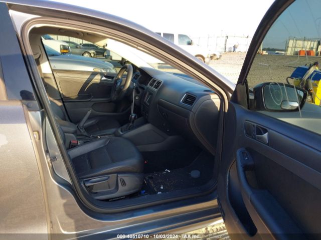 3VWD07AJ9EM236326 Volkswagen Jetta 1.8t Se