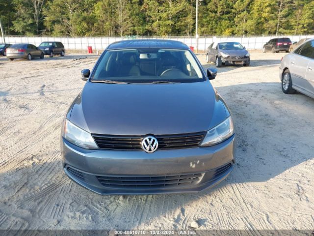 3VWD07AJ9EM236326 Volkswagen Jetta 1.8t Se