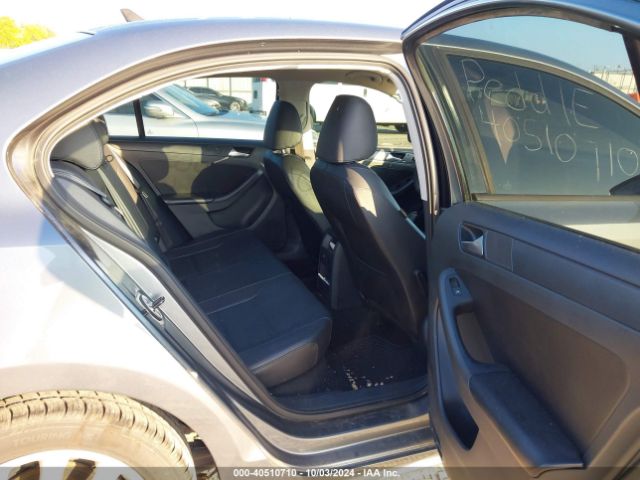 3VWD07AJ9EM236326 Volkswagen Jetta 1.8t Se