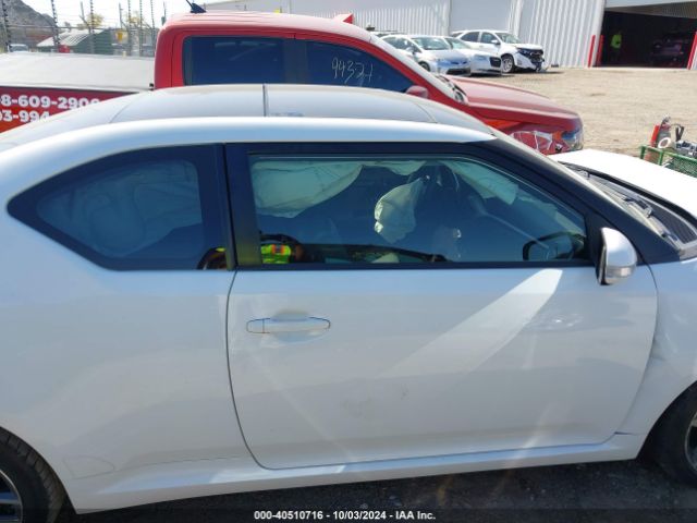 JTKJF5C71E3075815 Scion TC