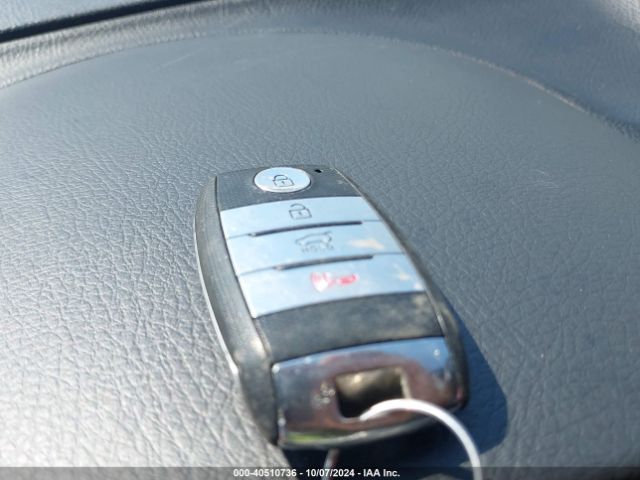 5XYKTCA68EG518377 KIA SORENTO LX