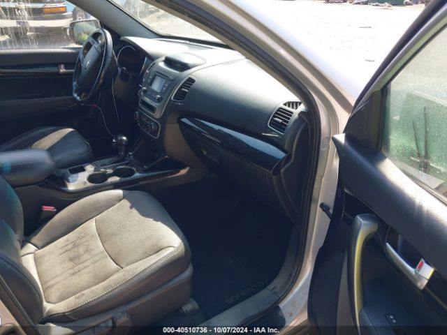 5XYKTCA68EG518377 KIA SORENTO LX