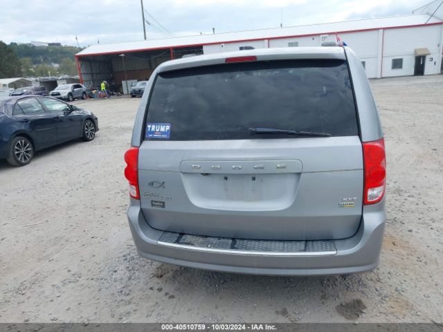 2C4RDGCG1KR563757 Dodge Grand Caravan Sxt