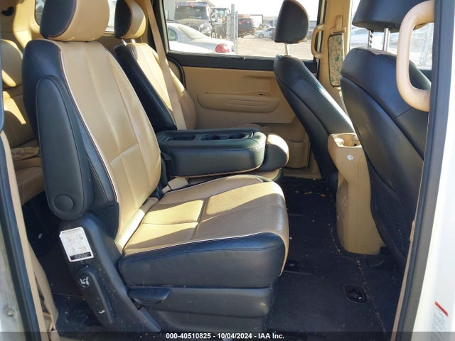 KIA SEDONA LX 2017 KNDMB5C12H6322998 Image 8
