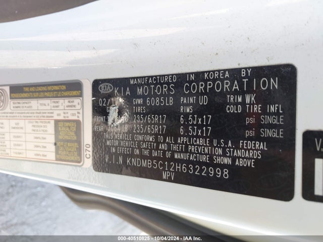 KIA SEDONA LX 2017 KNDMB5C12H6322998 Image 9
