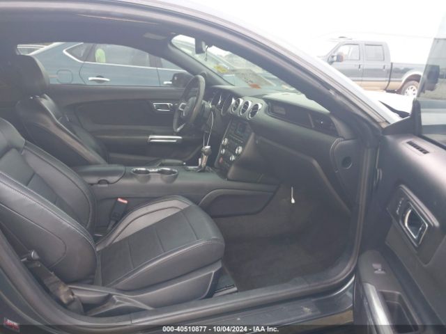 1FA6P8AM4G5214224 Ford Mustang V6