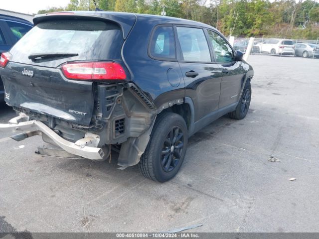 1C4PJMAB4EW218689 Jeep Cherokee Sport