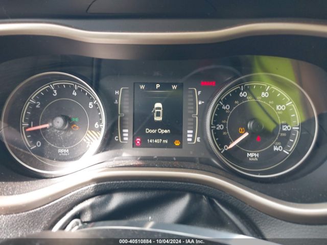 1C4PJMAB4EW218689 Jeep Cherokee Sport