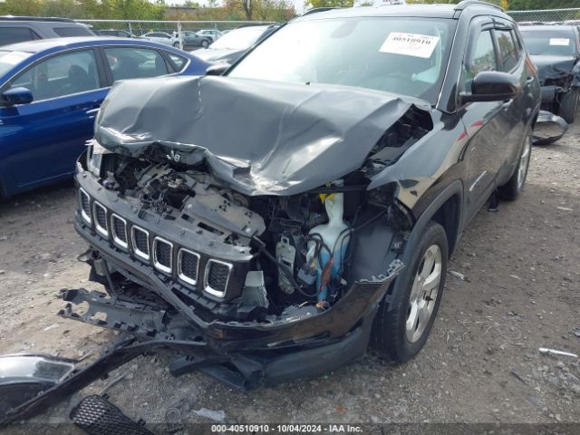 3C4NJDBB9HT660819 Jeep New Compass Latitude 4x4