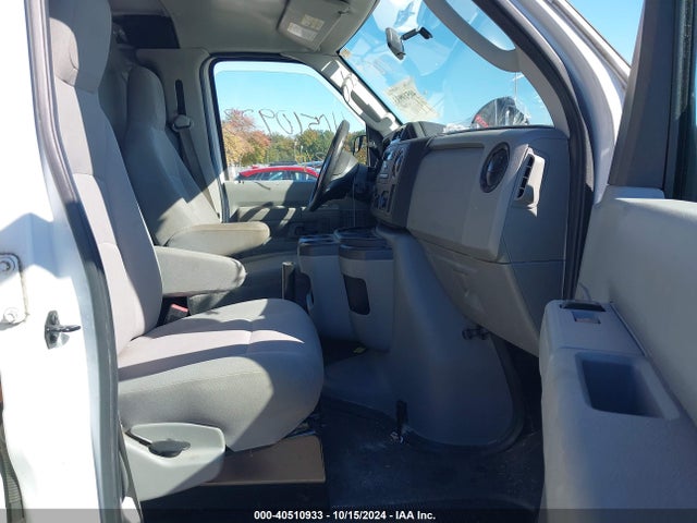 Ford E-250 Commercial 2014 1FTNE2EL8EDB13801 Image 5