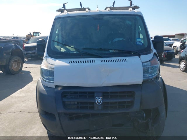 3C6TRVAG3JE145013 RAM Promaster 1500 Low Roof 136 Wb