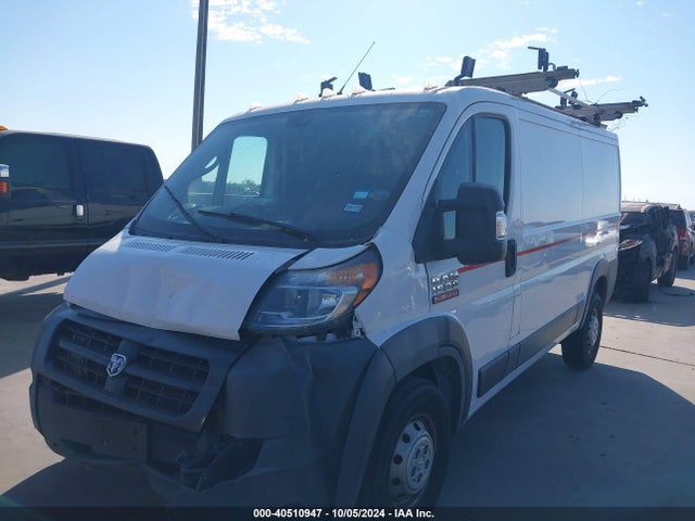 3C6TRVAG3JE145013 RAM Promaster 1500 Low Roof 136 Wb