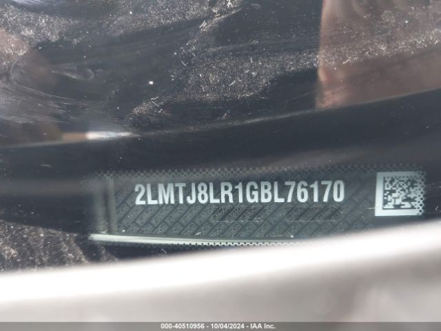 2LMTJ8LR1GBL76170 Lincoln Mkx Reserve