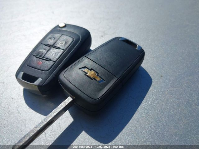 1G11D5SL3FF180800 Chevrolet MALIBU 2LT