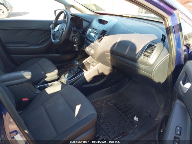 KIA FORTE LX 2018 3KPFL4A71JE166640 Image 5