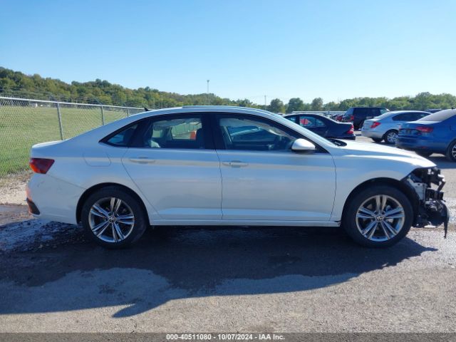 3VW7M7BU8NM010613 Volkswagen Jetta 1.5t Se