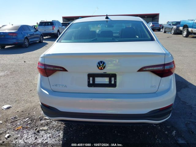 3VW7M7BU8NM010613 Volkswagen Jetta 1.5t Se