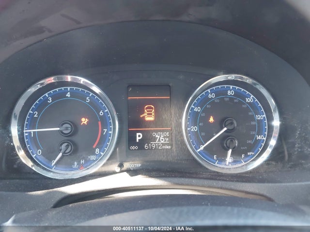 Toyota COROLLA LE 2018 2T1BURHE5JC990734 Image 7