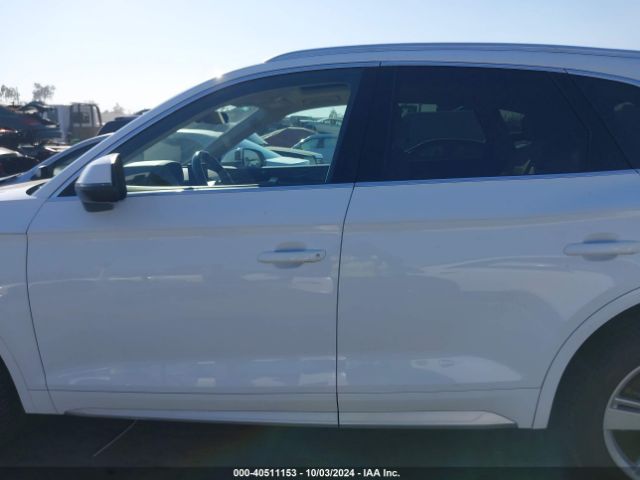 WA1BNAFY5J2076679 Audi Q5 2.0t Premium/2.0t Tech Premium
