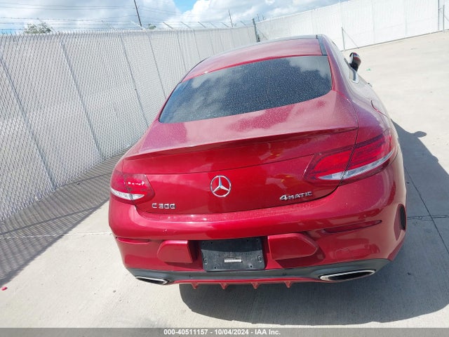 WDDWJ4KB9HF381665 Mercedes-Benz C 300 4matic