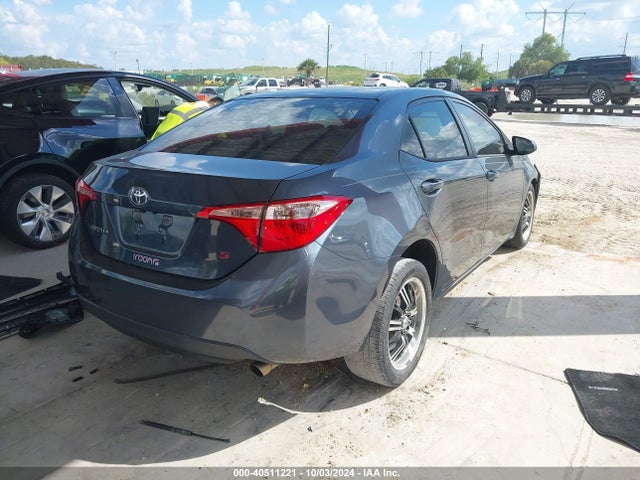 Toyota COROLLA LE 2018 2T1BURHE5JC978163 Image 4