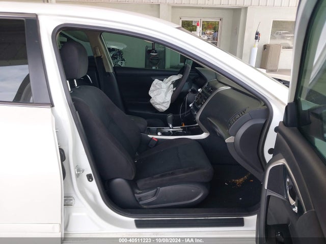 Nissan Altima 2.5 S 2014 1N4AL3AP1EC281925 Image 5