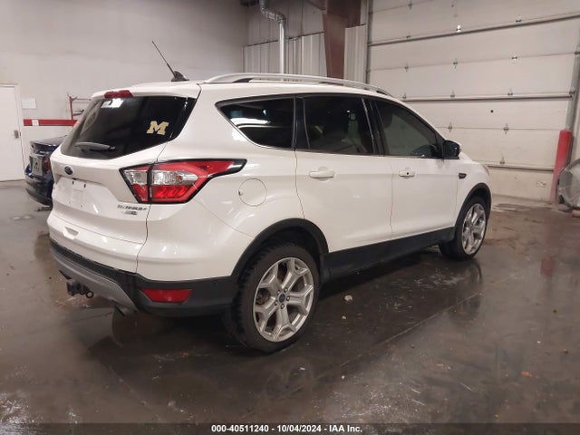 Ford Escape Titanium 2018 1FMCU9J96JUB60599 Image 4