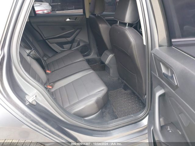3VWEM7BU6NM009273 Volkswagen Jetta 1.5t Se