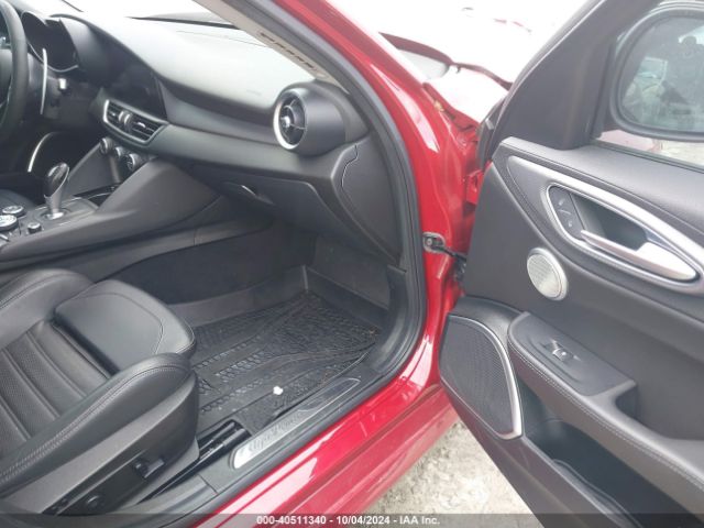 ZARFAECNXH7557129 Alfa Romeo Giulia Ti Rwd