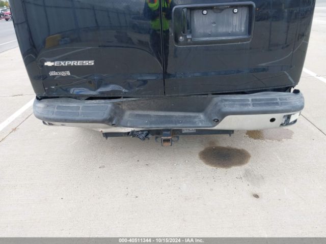 1GCWGBF7XM1184918 Chevrolet Express Cargo Rwd 2500 Extended Wheelbase Wt